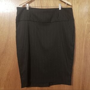 Torrid Classic Pinstripe Pencil Skirt Size 16